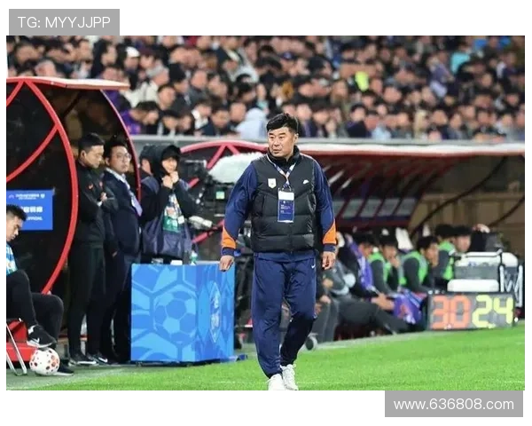 海牛大胜泰山4-1 韩鹏愁容满面球迷怒斥